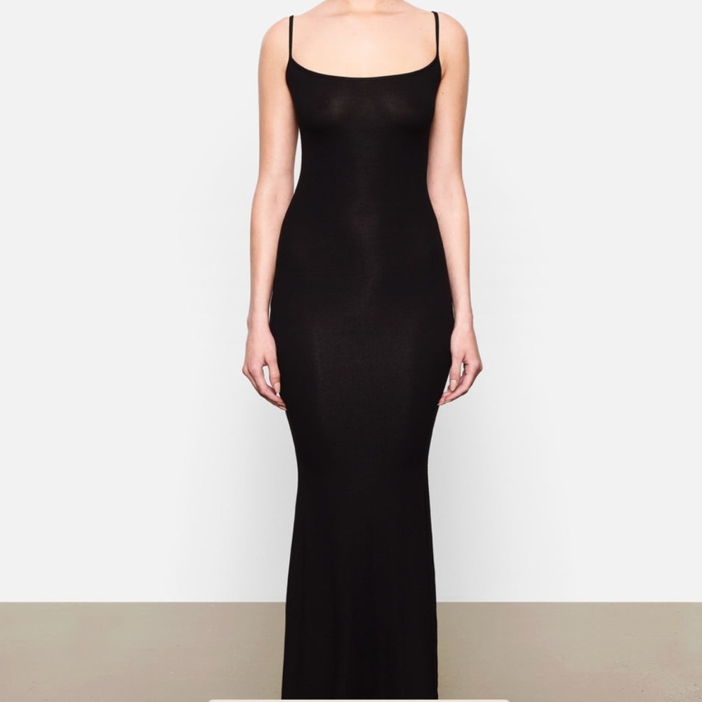 NWOT Skims Long Slip Dress (black, size medium)